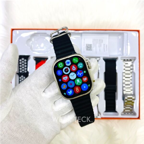Ultra 7 in 1 Smart Watch | 7 Pairs of Straps - Image 4