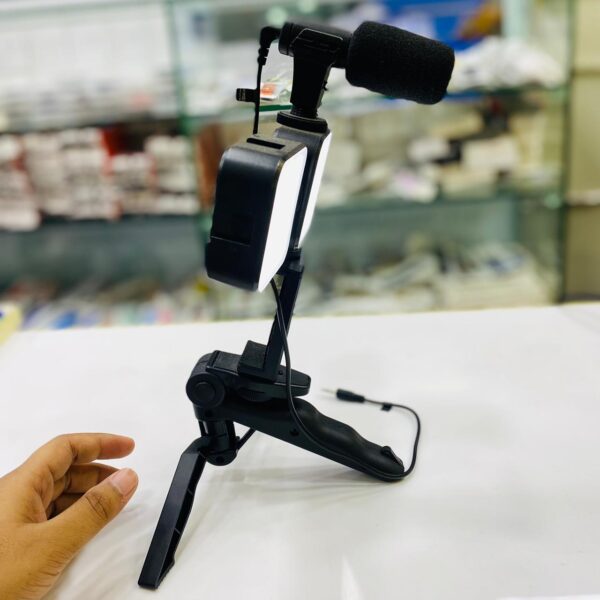 AY-49 Vlogging Kit with 3 Focus Lights & Mic. - Image 5