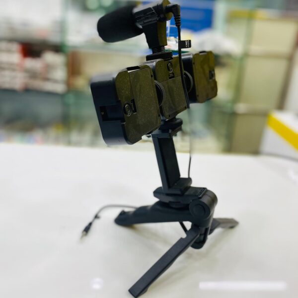 AY-49 Vlogging Kit with 3 Focus Lights & Mic. - Image 6
