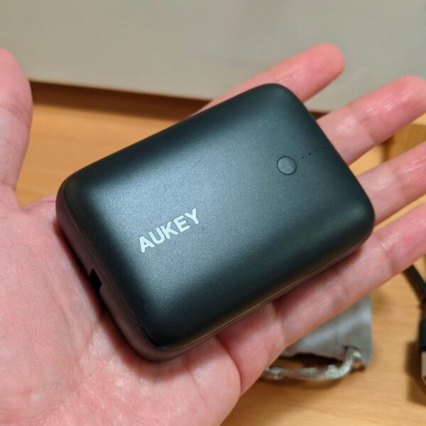 Aukey Basix Mini 20W 10000 MAH PD Power Bank - Image 3